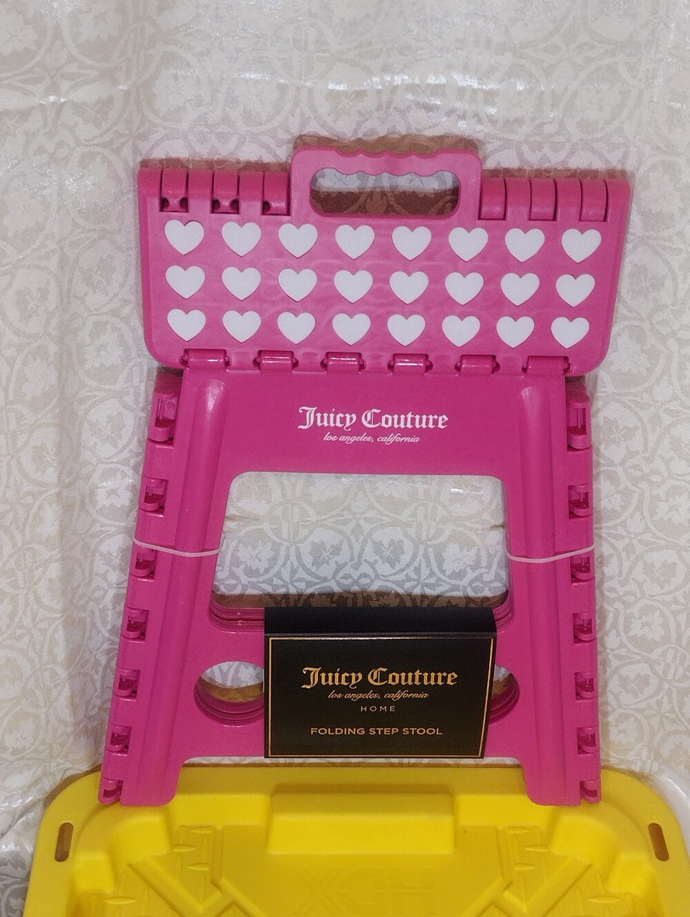 JUICY COUTURE FOLDING STEP STOOL  JUICY COUTURE PINK STEP STOOL BIG STEP STOOL